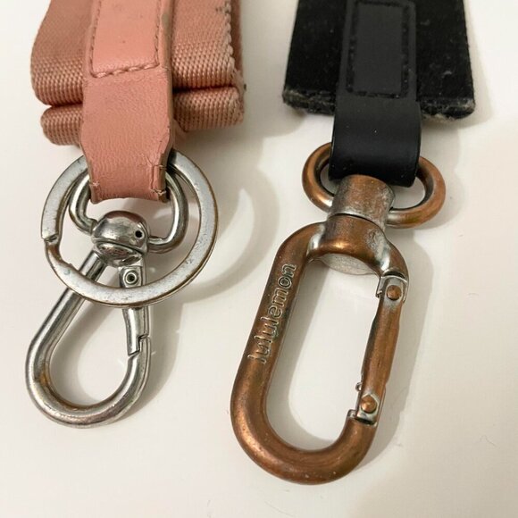 Lot of 2 Lululemon Keychains Needs Cleaning - Picture 6 of 16